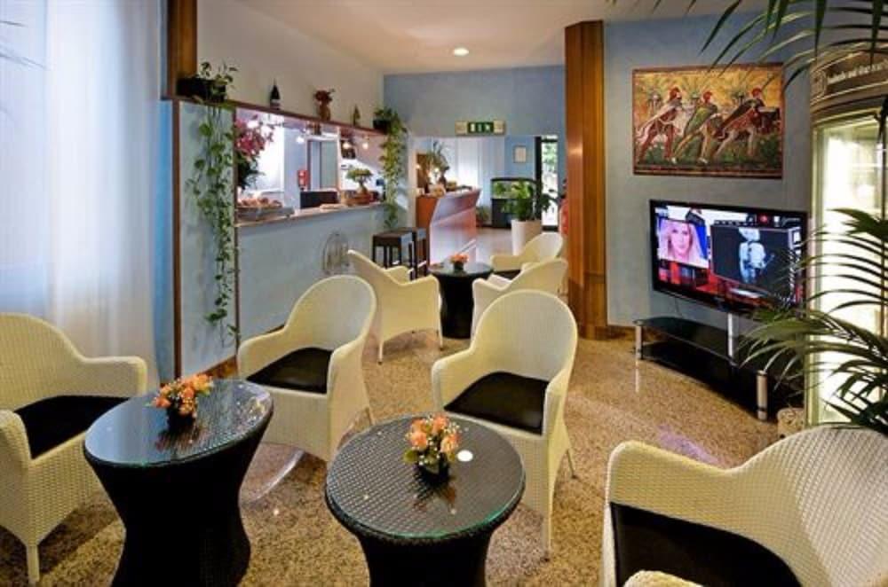 Hotel Roma Ravenna Esterno foto